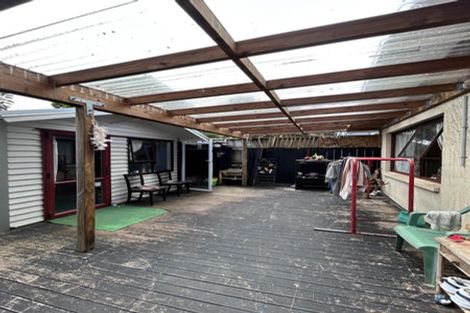 Photo of property in 2/34 Glencourt Place, Glenfield, Auckland, 0629