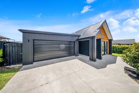 Photo of property in 63 Te Paea Avenue, Paerata, 2124