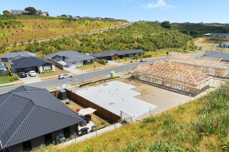 Photo of property in 35 Pakanga Grove, Pyes Pa, Tauranga, 3112