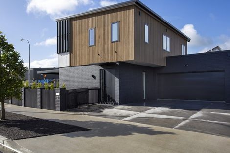 Photo of property in 2 Silver Fern Avenue, Hobsonville, 0616