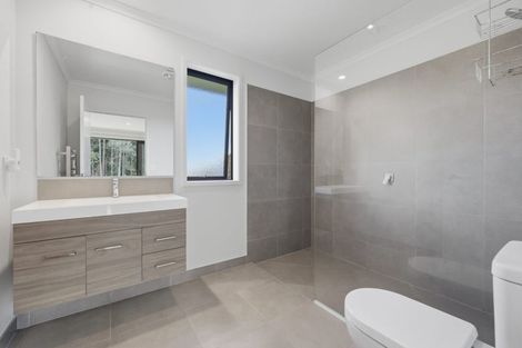 Photo of property in 49 Kanohi Road, Kaukapakapa, 0873