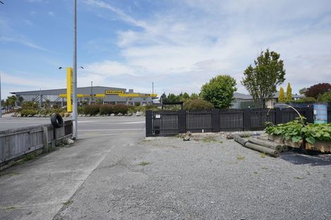 Photo of property in 171 Wainoni Road, Avondale, Christchurch, 8061