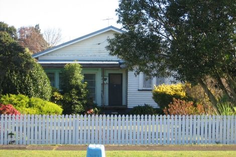 Photo of property in 1/118 Clevedon Road, Papakura, 2110