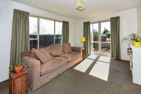 Photo of property in 1/129 Marriotts Road, New Brighton, Christchurch, 8083