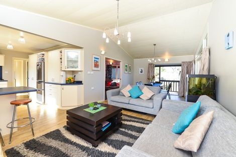 Photo of property in 15 Mclaren Place, Chedworth, Hamilton, 3210