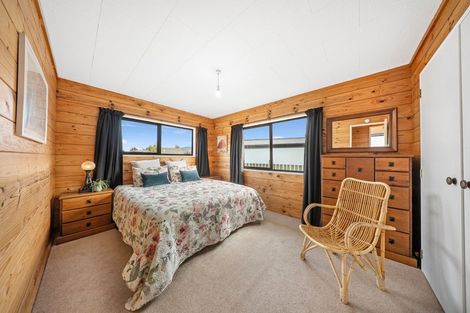 Photo of property in 19 Henry Street, Te Anau, 9600