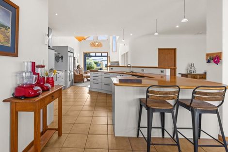 Photo of property in 34 The Esplanade, Westshore, Napier, 4110