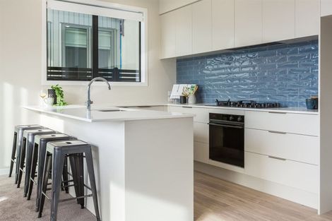 Photo of property in 10 Skysail Lane, Whitby, Porirua, 5024