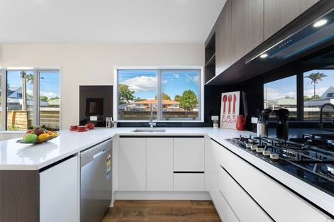 Photo of property in 5a Braeburn Place, Takanini, 2112