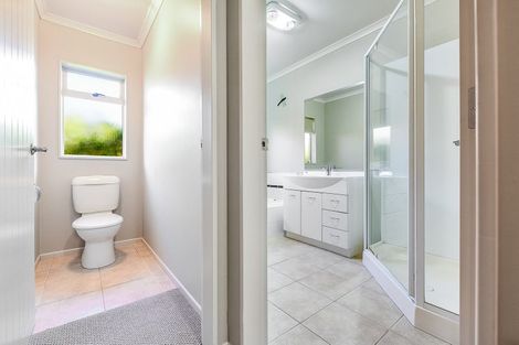 Photo of property in 12 Everton Place, Grandview Heights, Hamilton, 3200