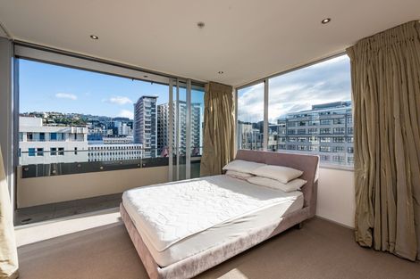 Photo of property in Sanctum Apartment, 10 Ebor Street, Te Aro, Wellington, 6011