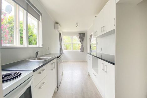 Photo of property in 63 Rehia Road, Massey, Auckland, 0614