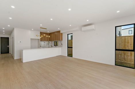 Photo of property in 12 Kapeta Lane, Karaka, 2113