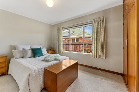 Photo of property in 8 Esperance Street, St Albans, Christchurch, 8052