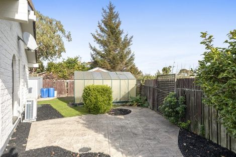 Photo of property in 76 Orrick Crescent, Avondale, Christchurch, 8061
