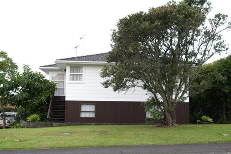 Photo of property in 11 Judkins Crescent, Cockle Bay, Auckland, 2014