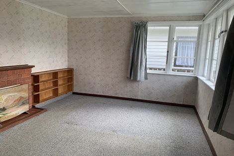 Photo of property in 38 Treadwell Street, Naenae, Lower Hutt, 5011