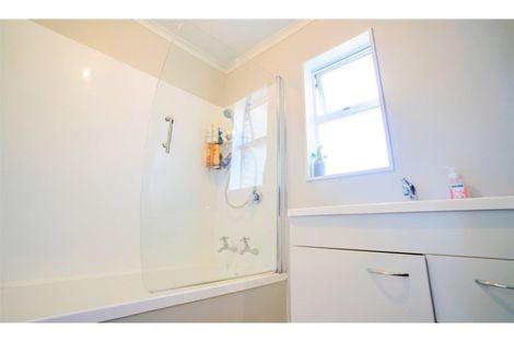 Photo of property in 58 Mauchline Street, Wallacetown, 9816