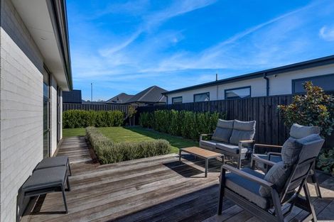 Photo of property in 15 Homestead Drive, Rangiora, 7400