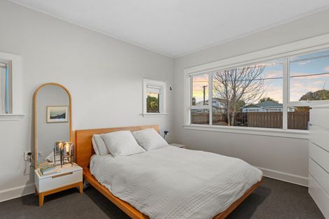 Photo of property in 8 Garnett Avenue, Spreydon, Christchurch, 8024