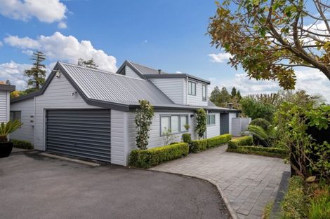 Photo of property in 14 Paparoa Road, Cockle Bay, Auckland, 2014