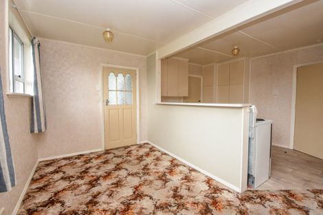 Photo of property in 25 Diamond Street, Carterton, 5713