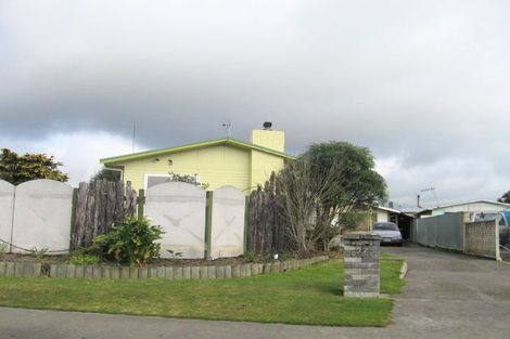 Photo of property in 27 Deal Crescent, Flaxmere, Hastings, 4120