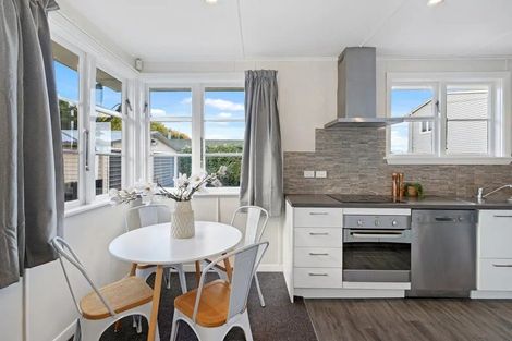 Photo of property in 41 Momorangi Crescent, Redwood, Christchurch, 8051