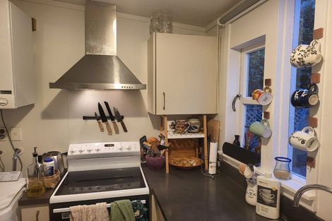 Photo of property in 34 Cleveland Street, Brooklyn, Wellington, 6021