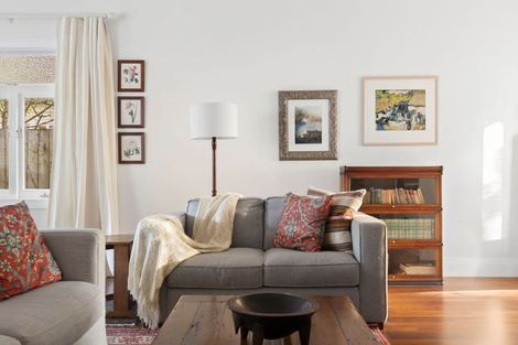 Photo of property in 81 Hall Street, Cambridge, 3434