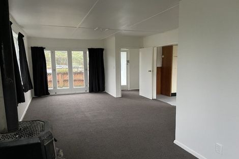 Photo of property in 16 Horoeka Street, Stokes Valley, Lower Hutt, 5019