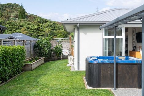 Photo of property in 121 Adler Drive, Ohauiti, Tauranga, 3112