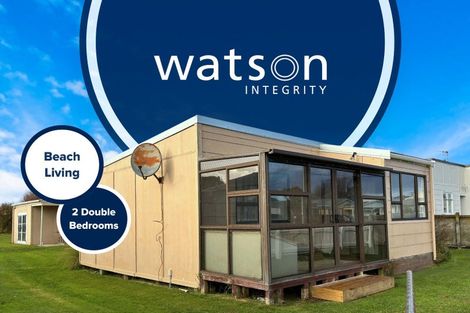 Photo of property in 13 Thomas Place, Foxton Beach, Foxton, 4815