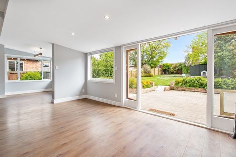 Photo of property in 219 North Street, West End, Timaru, 7910