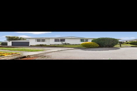 Photo of property in 6 Arima Place, Grenada Village, Wellington, 6037