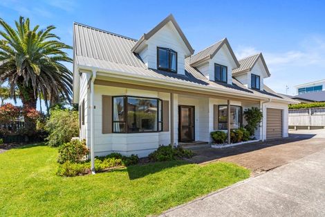 Photo of property in 1040a Papamoa Beach Road, Papamoa Beach, Papamoa, 3118