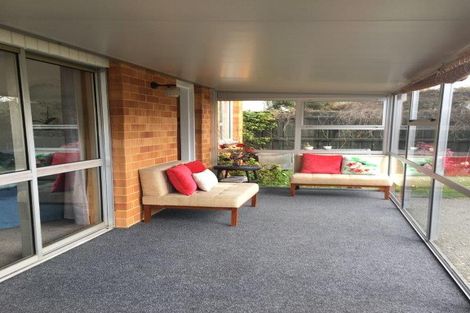 Photo of property in 12 Churchill Place, Waimate, 7924