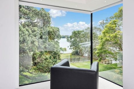 Photo of property in 14a Stanley Point Road, Stanley Point, Auckland, 0624