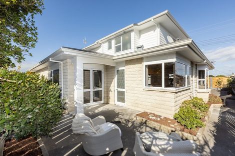 Photo of property in 37a Charles Street, Westshore, Napier, 4110