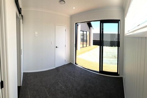 Photo of property in 10 Fetter Lane, Paerata, 2124