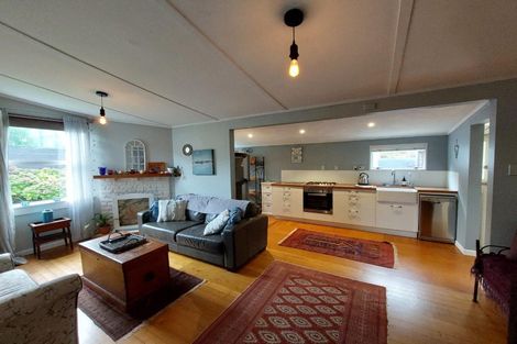 Photo of property in 39 South Road, Blagdon, New Plymouth, 4310