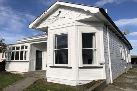 Photo of property in 152 Featherston Street, Palmerston North, 4410