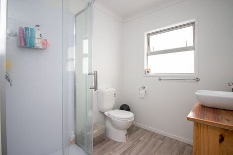 Photo of property in 16 Ohinemuri Place, Paeroa, 3600