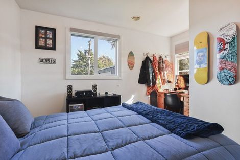 Photo of property in 178a High Street, Oxford, 7430