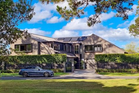 Photo of property in 19 Kingfisher Grove, Greenhithe, Auckland, 0632