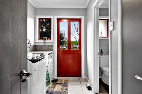 Photo of property in 153 Kakaramea Road, Kakaramea, Patea, 4598