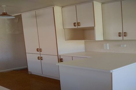 Photo of property in 16 Camelot Street, Ilam, Christchurch, 8041