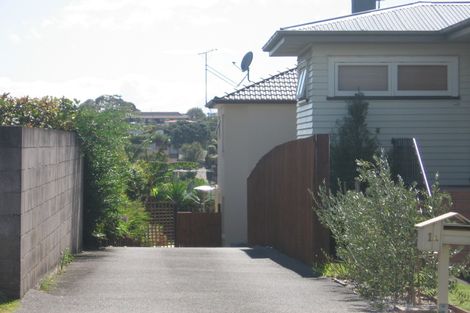Photo of property in 2/1 Quebec Road, Milford, Auckland, 0620