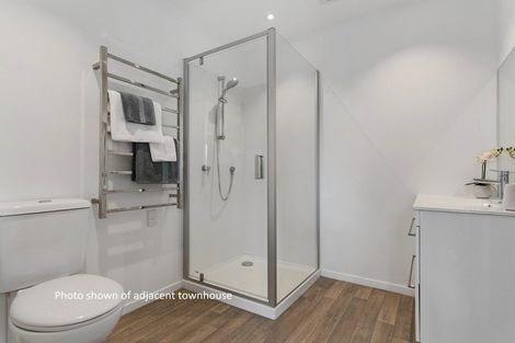 Photo of property in 37d Tawhiri Road, One Tree Hill, Auckland, 1061