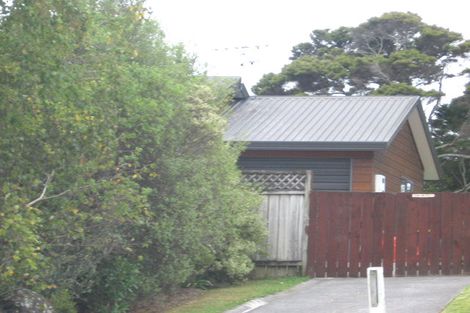 Photo of property in 19 Redfern Lane, Glenfield, Auckland, 0629